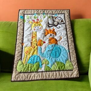 Garanimals Baby Nursery Quilt Comforter Jungle Safari Animal Giraffe Elephant
